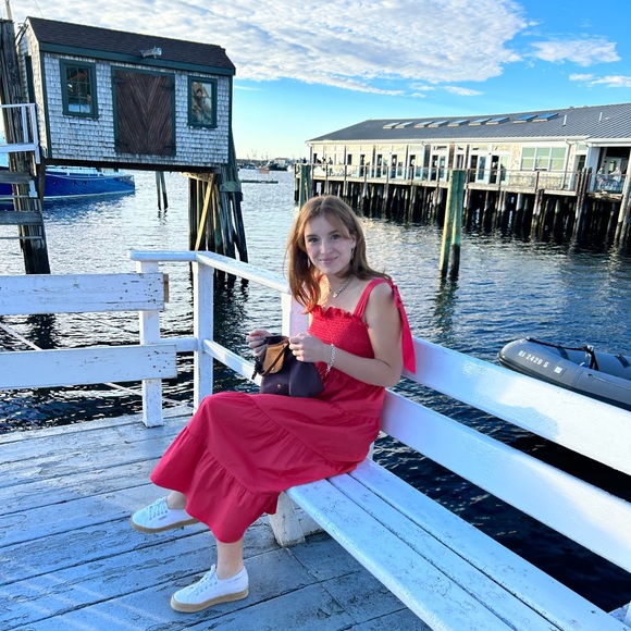 Meet your Posher, Grace - Picture 3 of 4